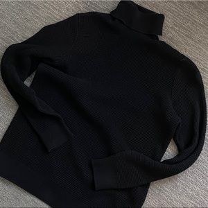 Men’s Fitted Turtleneck Sweater
